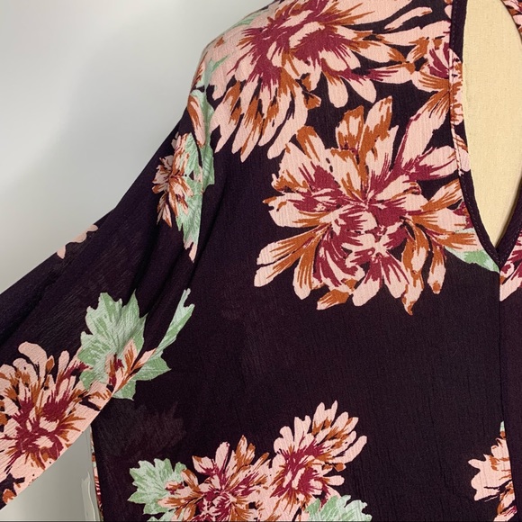 Altar'd state floral key hole top - Picture 6 of 12